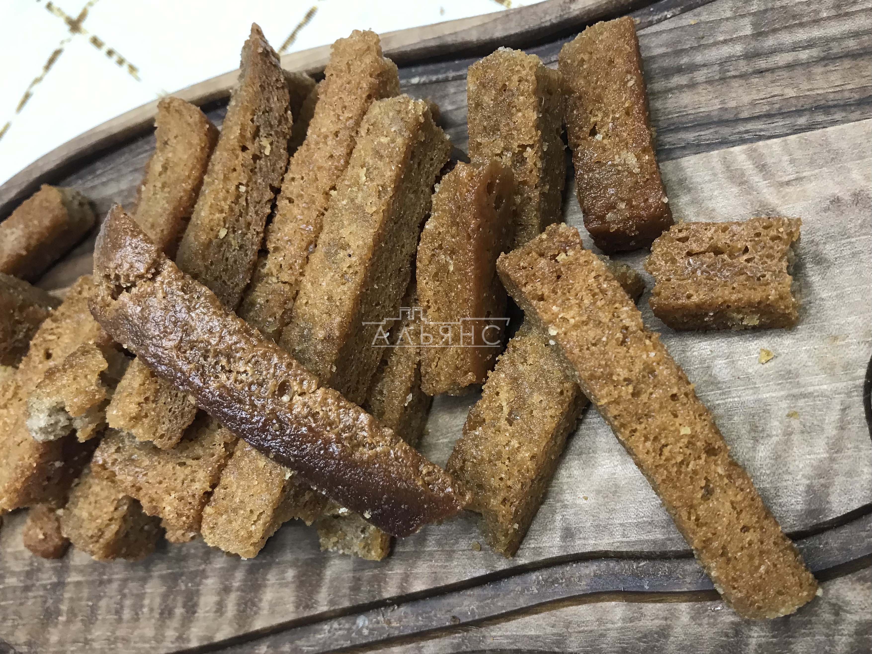 Деревенские гренки с чесноком в Старом Осколе