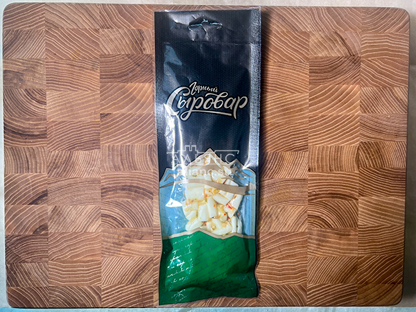 Сыр 60 гр ГОРНЫЙ СЫРОВАР (Бочонок с паприкой) в Старом Осколе